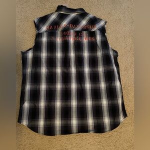 Harley-Davidson sleeveless button down plaid shirt